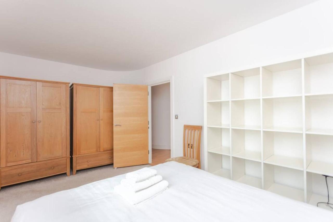 Spacious 2 Bedroom Flat On Bermondsey St * Londen